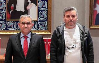 Halk ekmek büfelerinde Ramazan pidesinin fiyatı...