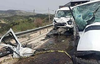 Hatay’da ticari araçlar çarpıştı: 1 ölü,...