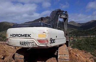 Hazine arazisindeki kaçak çalışmaya zabıta müdahale...