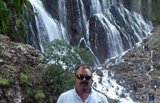 Hurda sökümü yaptığı esnada çatıdan düşerek...