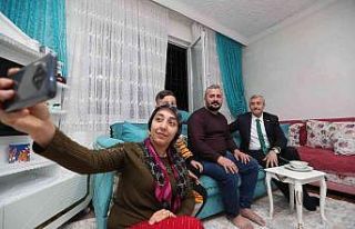 İftar sonrasında evlere misafir oluyor