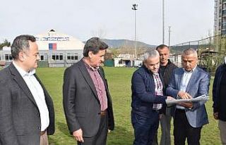 İhalesi tamamlanan Onur Futbol sahası yüklenici...