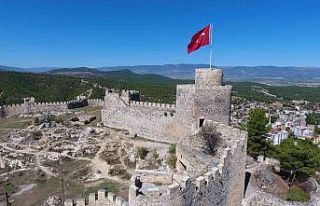 İhtişamını Osmanlı’dan alan Boyabat Kalesi