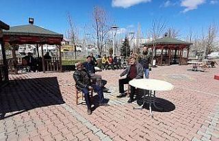 İlçenin en büyük sosyal mekânı sezonu açtı