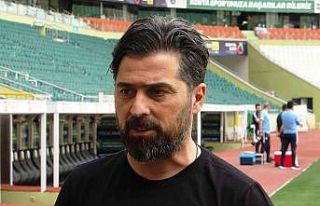 İlhan Palut: “Rakibimizden daha iyi mücadele etmeye...
