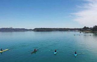 İmamoğlulu öğrenciler kano ve kürekle tanıştı