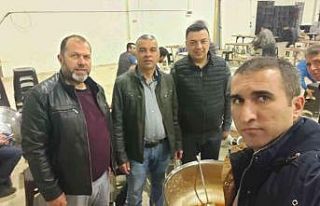 İmece usulü iftar sofrasında buluştular