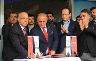 İncirliova Belediyesi’nde işçilerin zam sevinci