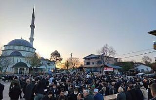 İshakçılar’da iftar sofrası kuruldu