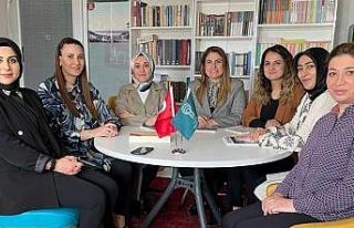 İstek Bulut, TDED Erzurum hanım komisyonu başkanı...