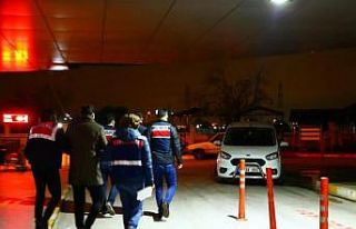 İzmir merkezli 30 ildeki FETÖ operasyonunda 71 gözaltı