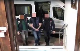 İzmir’de zehir baskını: Yaklaşık 175 bin adet...