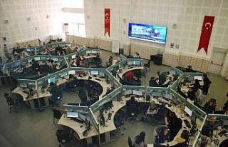 İzmir’in çalışkan arıları: 112 Acil Çağrı...