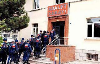 Jandarma 14 metre derinlikte şüphelileri böyle...