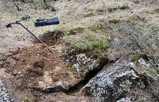 Kaçak definecilere jandarmadan suçüstü baskın