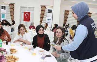 Kadına şiddetin önlenmesi için polis her fırsatı...