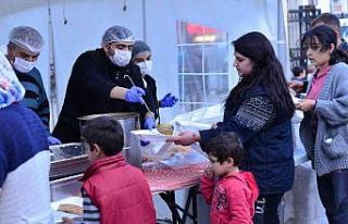 Kahramankazan Belediye Başkanı Oğuz, ilk iftarda...