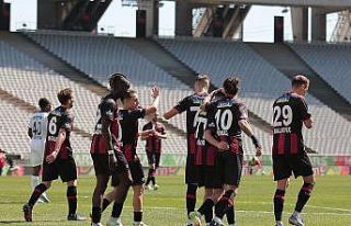 Karagümrük, Trabzonspor deplasmanında ilk peşinde