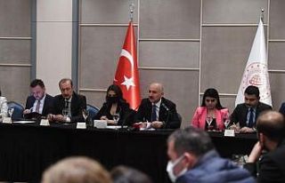 Karaismailoğlu, yapacakları 198 milyar dolarlık...