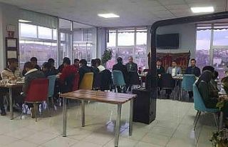 Karakeçili İlçe Müftülüğü öğrencilerle iftar...