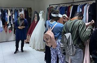 Karaman’da üniversite öğrencilerine kıyafet...