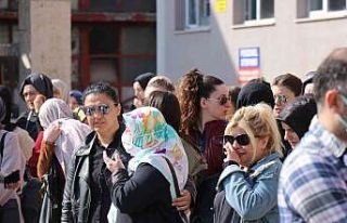 Kardeş kurbanı olan mesai arkadaşını boğazı...