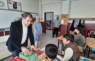 Kars’ta üniversite öğrencilerinden örnek davranış