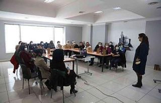 Kartal Belediyesi, girişimci kadınları desteklemeye...