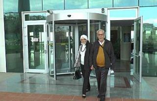 Kartal’da 2. baharlarına evet diyen çift, balayı...