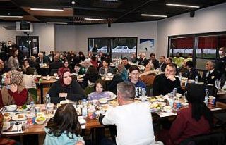 Kartepe’de şehit ve gazi aileleri iftar programında...