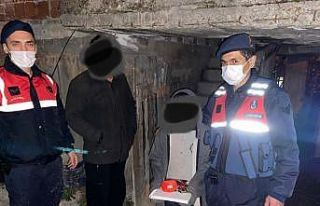 Kayıp çocuk jandarma ekipleri tarafından bulundu