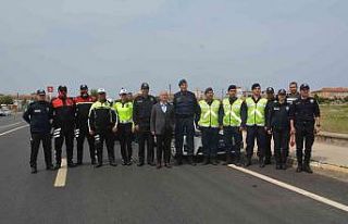 Kaymakam Hasan Yaman bayram trafiğini denetledi