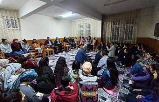 Kaymakam Karali öğrenciler ile iftarda buluştu