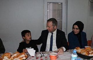 Kaymakam Yelek vatandaşlarla iftarda bir araya geldi