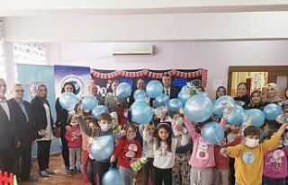 Kaymakamdan miniklere sıfır atık temalı oyuncak