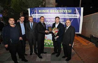 Kınık’ta emniyet mensupları ve ilçe protokolü...