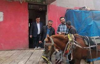 Kırıkhan’da çöp konteynerlerini çalan baba...