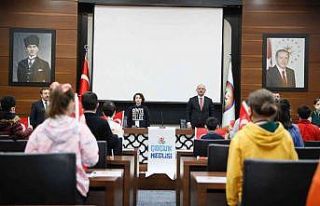 Körfez’de çocuk meclisi kuruldu