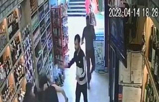 Korkuyla sığındığı iş yerinde defalarca bıçaklandı,...