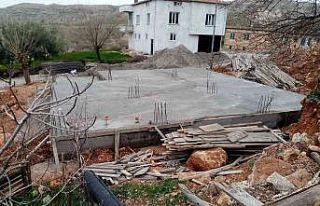 Köylüler taziye evi için yardım bekliyor