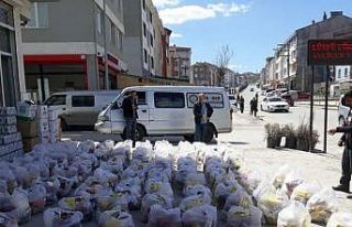 KUR-DER Ramazan yardımlarını ulaştırıyor
