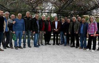 Kuşadası Belediyesi vatandaşları dinlemeye devam...