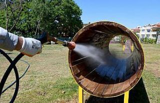 Kuşadası köpek eğitim parklarında ilaçlama çalışması