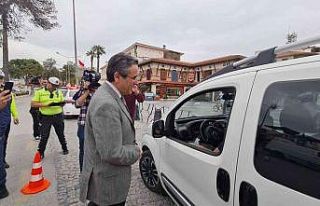 Kuşadası’nda Emniyet Kemeri uygulaması yapıldı
