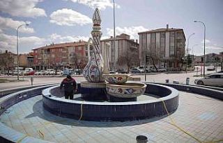 Kütahya’da ’İbrik vazo’ya bakım
