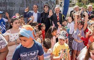 Limontepeli çocuklara 23 Nisan hediyesi