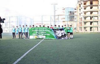 Lise Medeniyet Akademisi’nde Ahmet Çalık anısına...