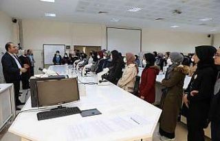 Lise öğrencileri üniversiteyi yakından tanıdı