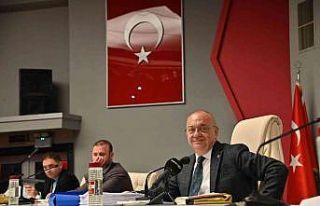 Manisa Büyükşehir Belediyesinin bütçesi fazla...