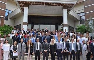 Manisa Erasmus’ta emin adımlarla ilerliyor